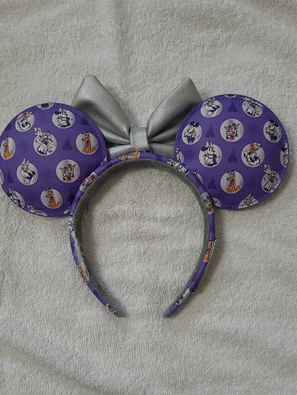 Disney purple minnie